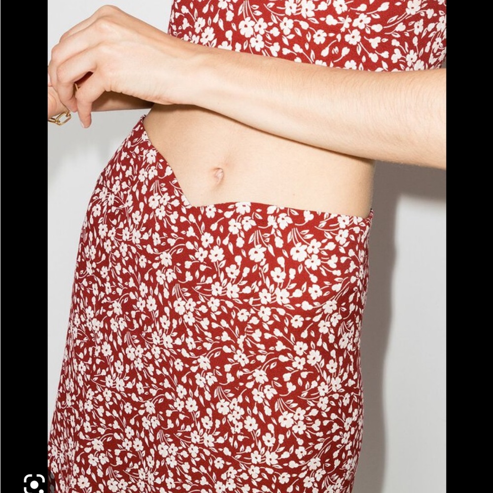 Reformation Ursula Two Piece - Picture 8 of 13
